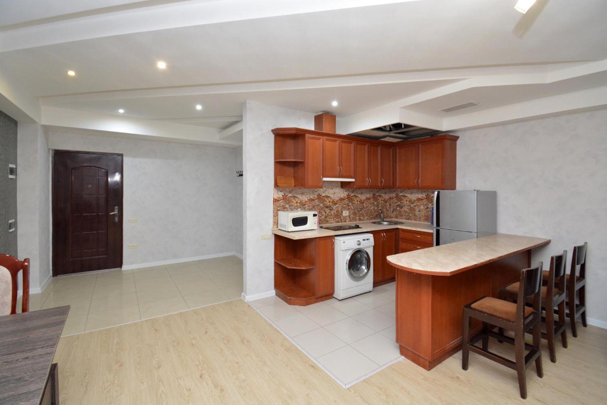 Apartment In Abovyan Street, 예레반 외부 사진